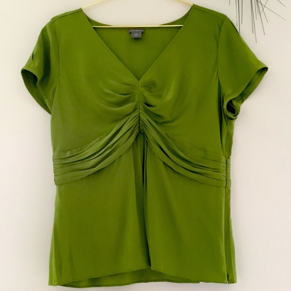👩‍💻Ann Taylor Career Short Sleeve Blouse